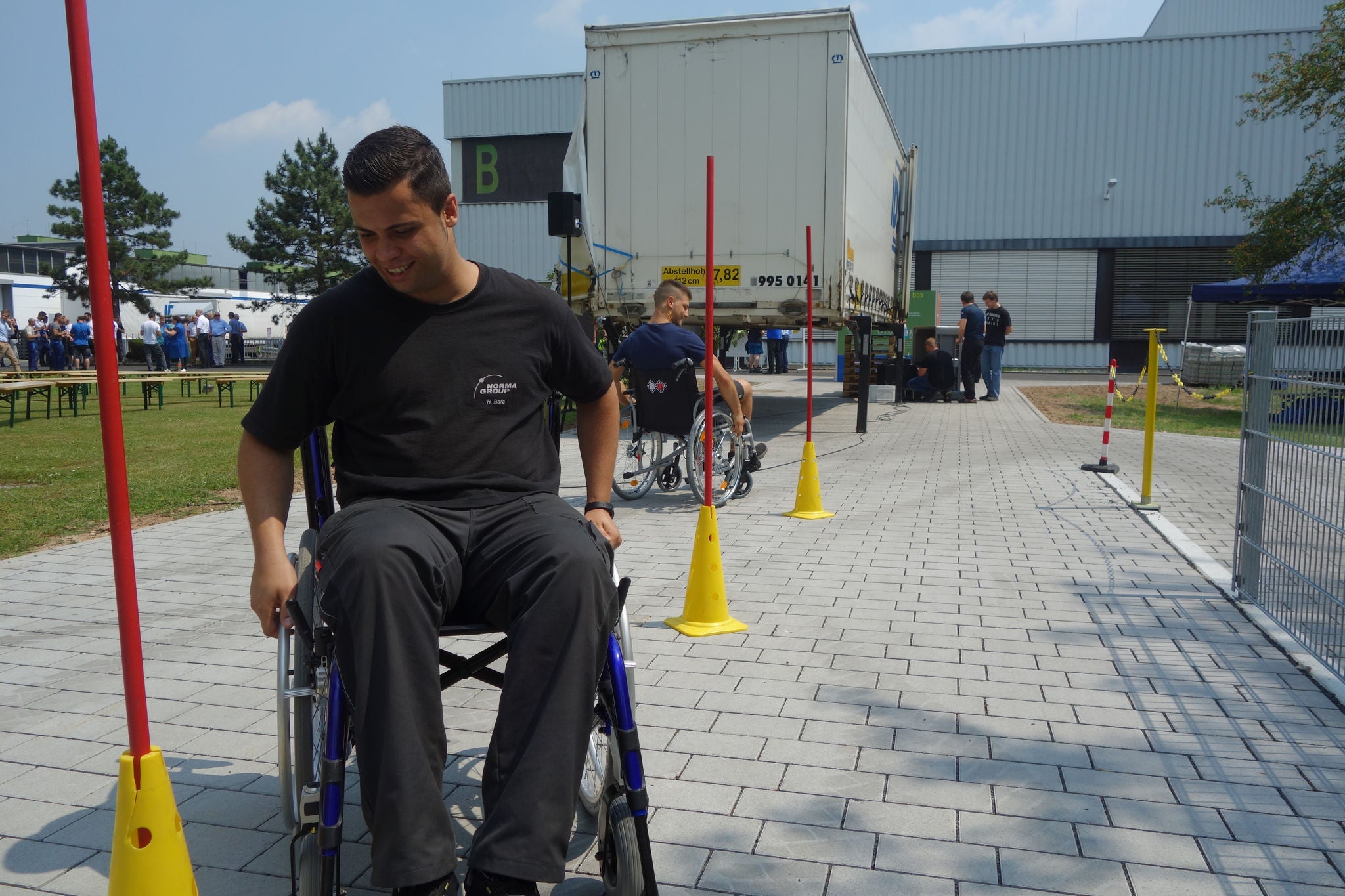 In a diversity course, participants learned how people with disabilities experience daily life. 